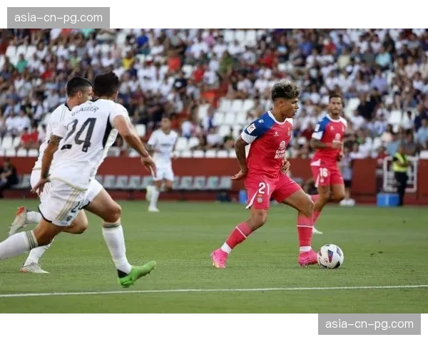 西班牙警方破获涉嫌操纵西乙B联赛的赌博团伙，数名球员接受调查